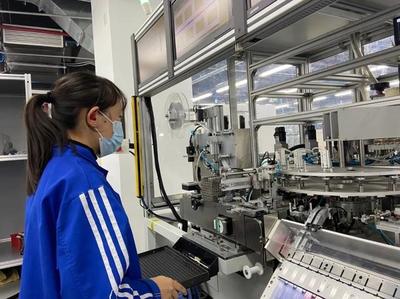 年產(chǎn)量超700000000只!在這個(gè)領(lǐng)域,松江這家企業(yè)全球頂尖!